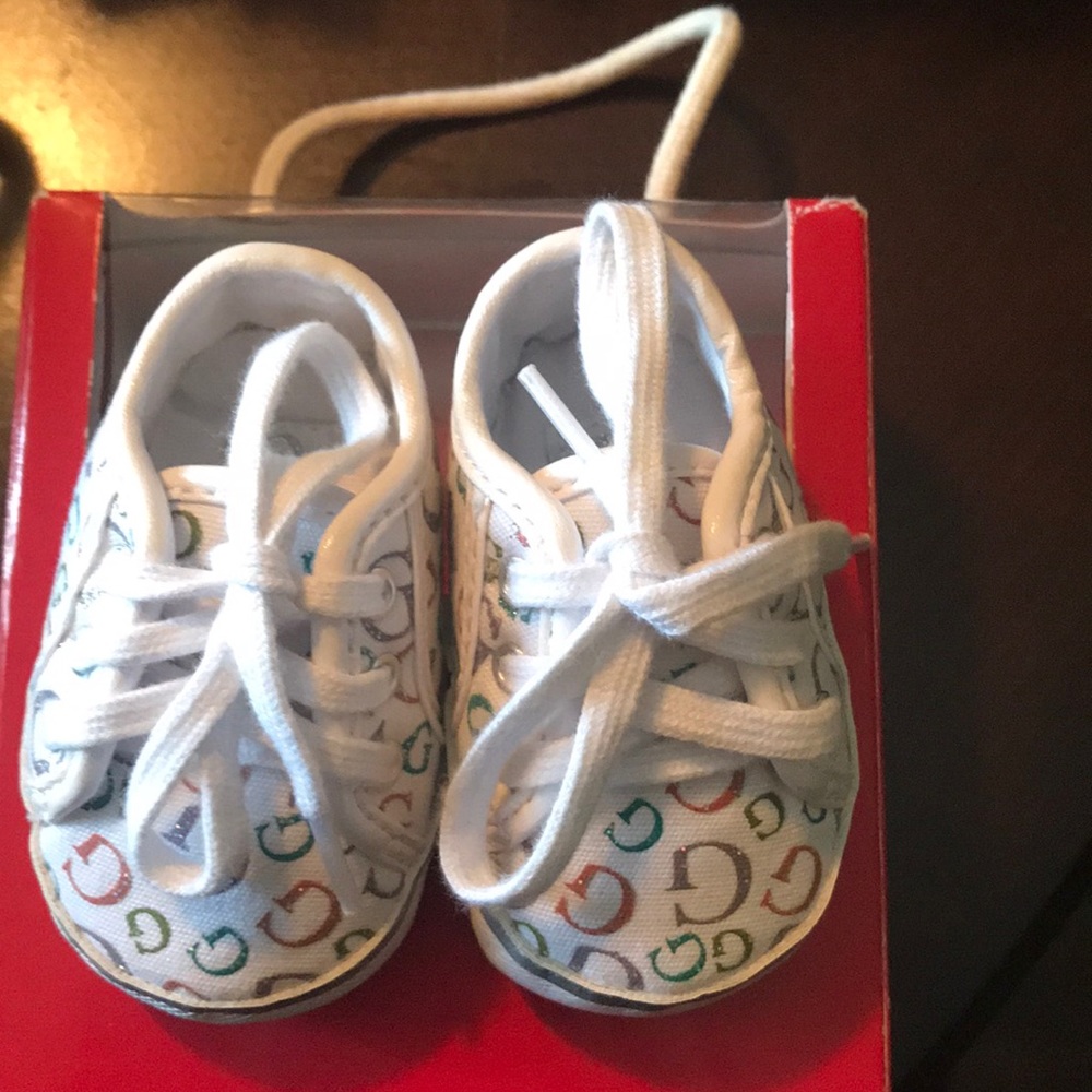 Infant Guess shoes